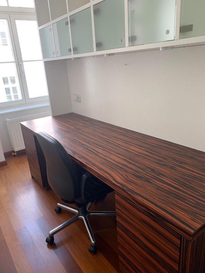 Apartment In The Heart Of Bécs Kültér fotó